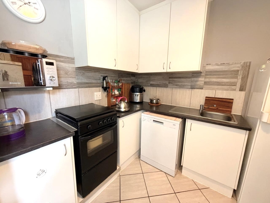 3 Bedroom Property for Sale in Kidds Beach Eastern Cape